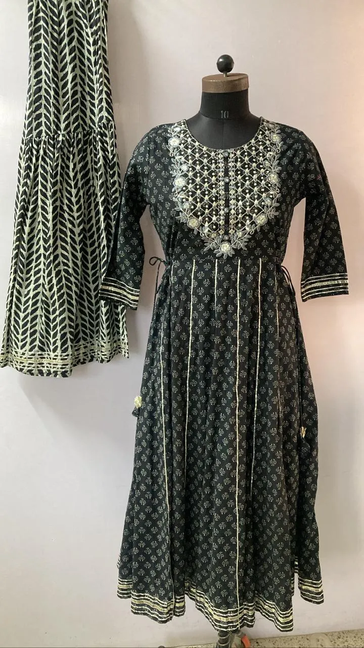 Trendy Black Sharara Full Set